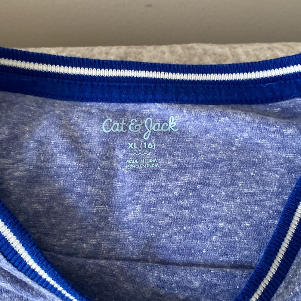 Cat and jack long sleeved blue - Picture 2 of 5